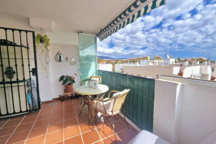 0276bf896377a756b04f2a83798619b0 - 22