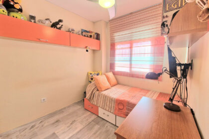 0276bf896377a756b04f2a83798619b0 - 31