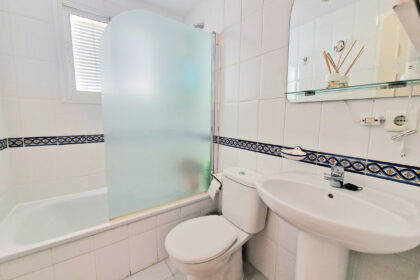 0276bf896377a756b04f2a83798619b0 - 33