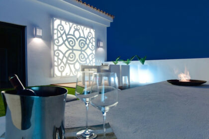 028ec94fed25ccae9f4ea2a365a28888 - 11