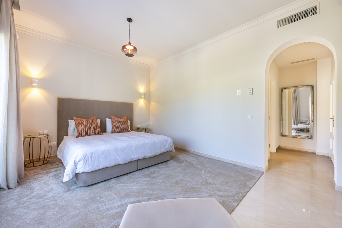 036b09b04a0ecb6d65833714f4a0b516 - 25