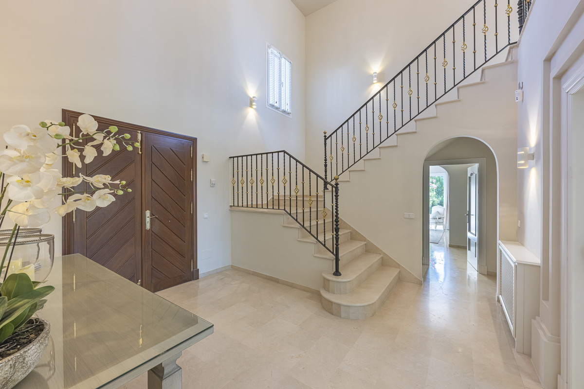 036b09b04a0ecb6d65833714f4a0b516 - 35