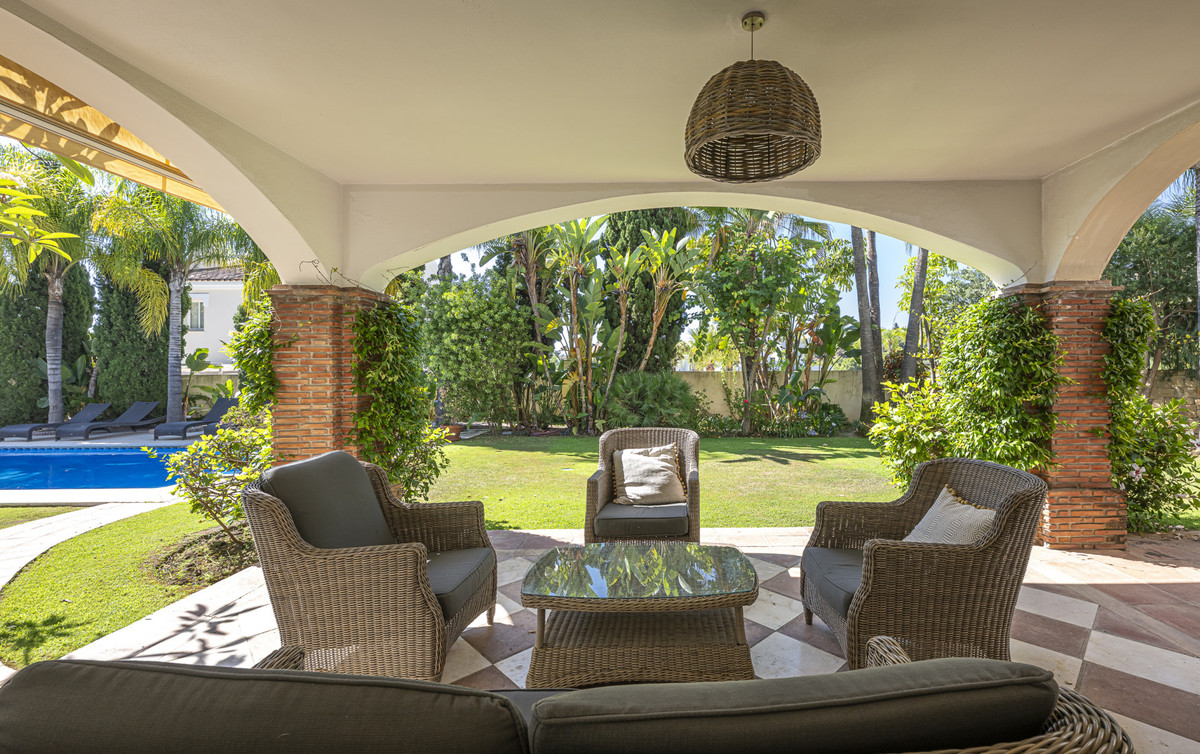 036b09b04a0ecb6d65833714f4a0b516 - 4