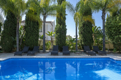 036b09b04a0ecb6d65833714f4a0b516 - 44