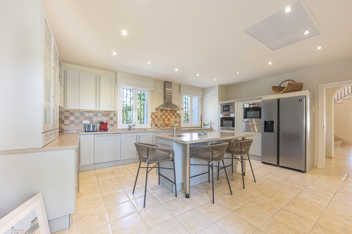 036b09b04a0ecb6d65833714f4a0b516 - 7