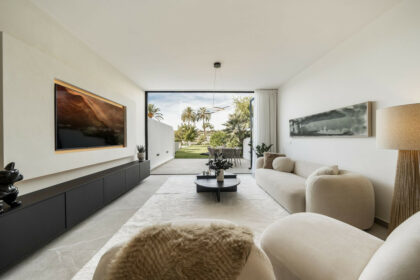 03955cd0c9cbeaa298e229d09a6cd52b - 10