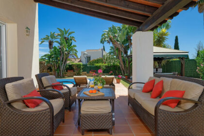 05837790dea4a0009a2adb79ba048e2e - 15