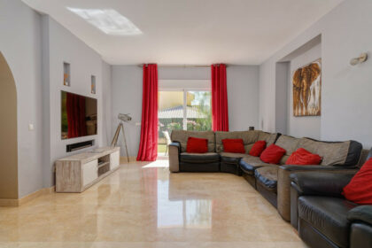 05837790dea4a0009a2adb79ba048e2e - 18