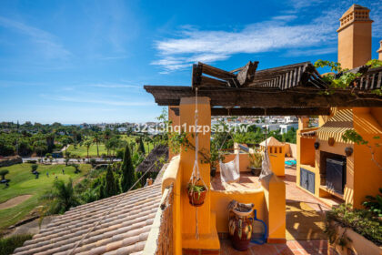 0615391e94a1fd63845ff81cc5e31a7b - 4