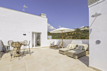 06b1c585867efba5cfb9d7ee176f1692 - 6