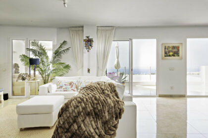 06b1c585867efba5cfb9d7ee176f1692 - 9