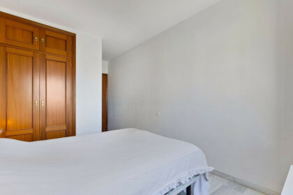 06d6e850e91032c95eb651760b0f8d5a - 10