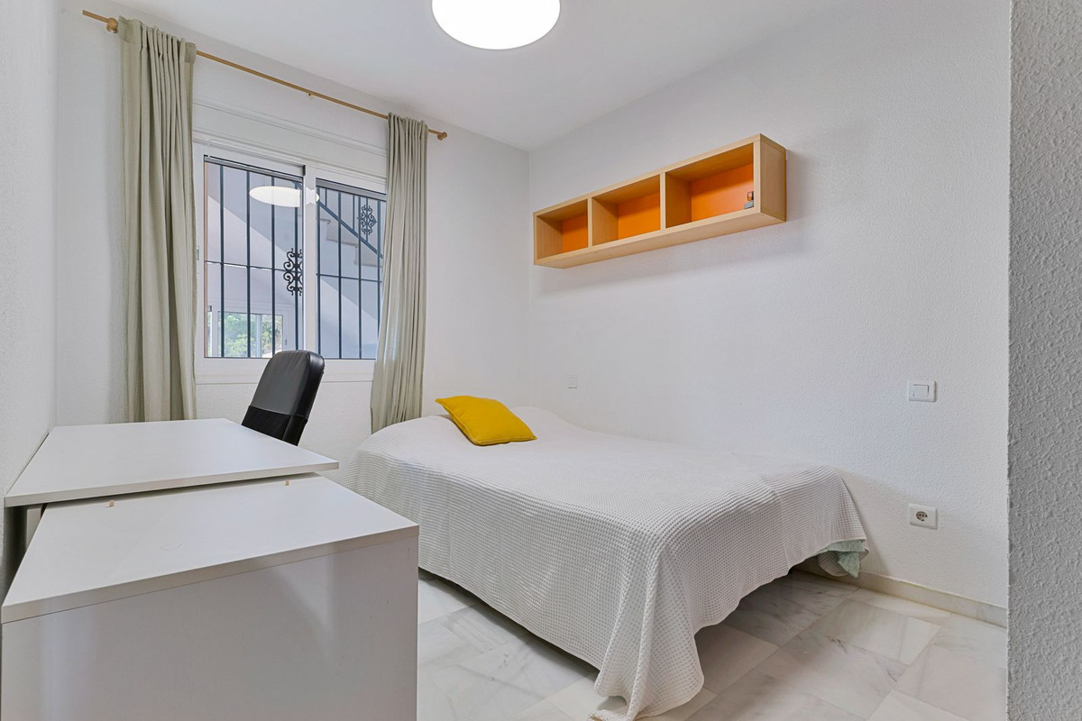 06d6e850e91032c95eb651760b0f8d5a - 11