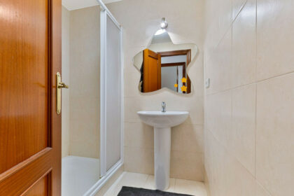 06d6e850e91032c95eb651760b0f8d5a - 14