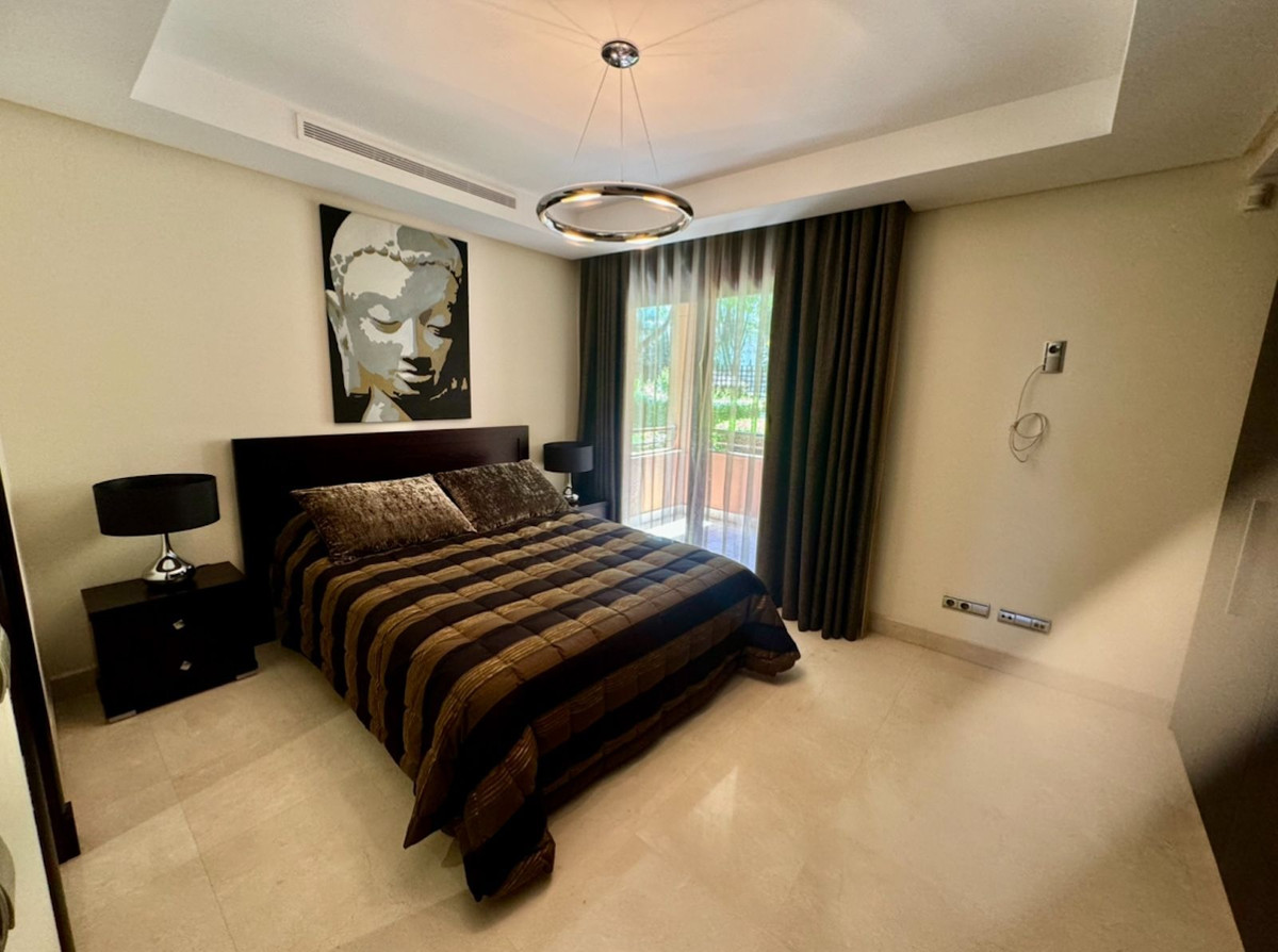 0763b950c85c82cf9d58ca95da5836de - 10