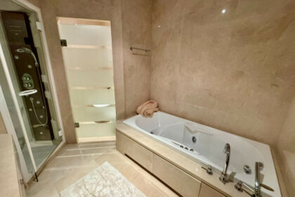 0763b950c85c82cf9d58ca95da5836de - 12