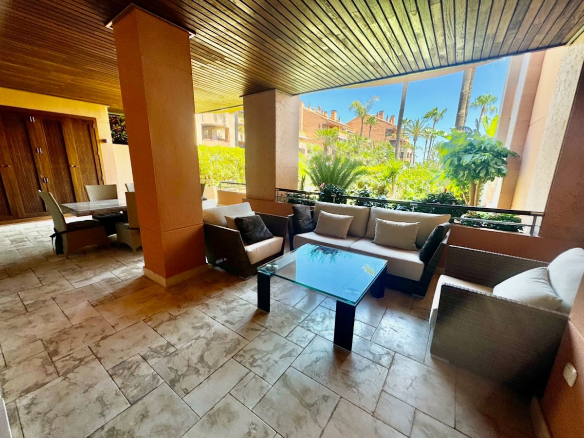 0763b950c85c82cf9d58ca95da5836de - 17