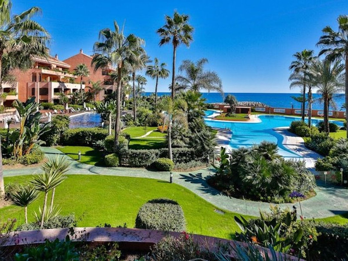 0763b950c85c82cf9d58ca95da5836de - 21