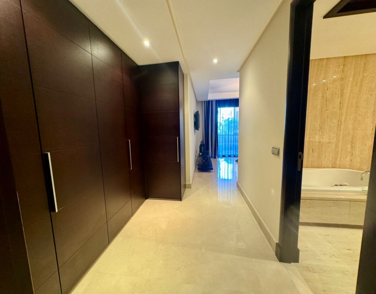 0763b950c85c82cf9d58ca95da5836de - 6