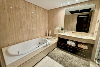 0763b950c85c82cf9d58ca95da5836de - 8