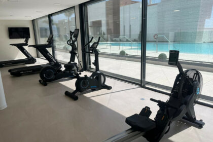 0784677893cf2fe0af4c4e0bdb88e990 - 15