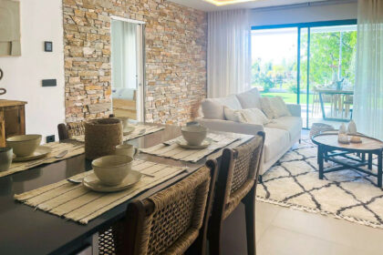 0784677893cf2fe0af4c4e0bdb88e990 - 3