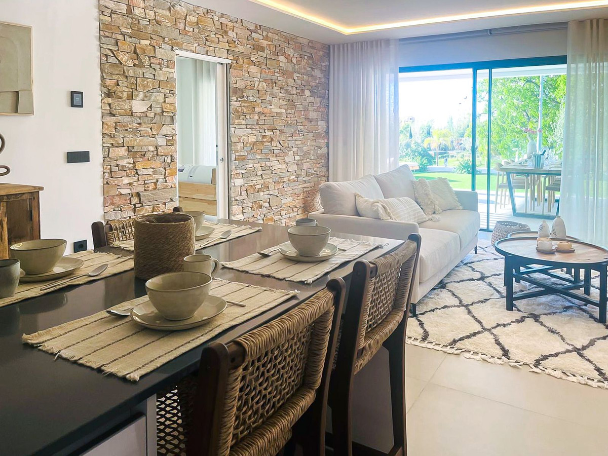 0784677893cf2fe0af4c4e0bdb88e990 - 3