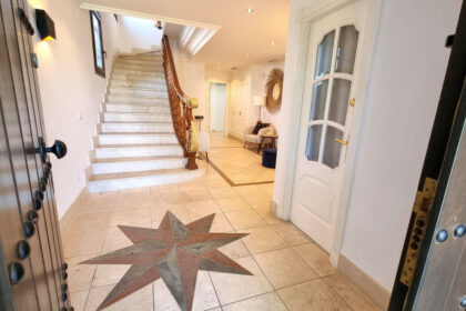 083cb56e1356742cadcfe43c519b8290 - 2