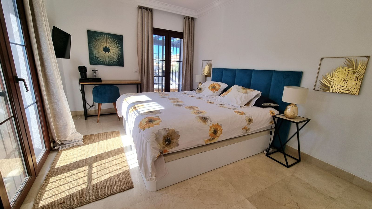 083cb56e1356742cadcfe43c519b8290 - 20