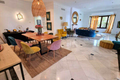 083cb56e1356742cadcfe43c519b8290 - 24