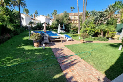 083cb56e1356742cadcfe43c519b8290 - 30