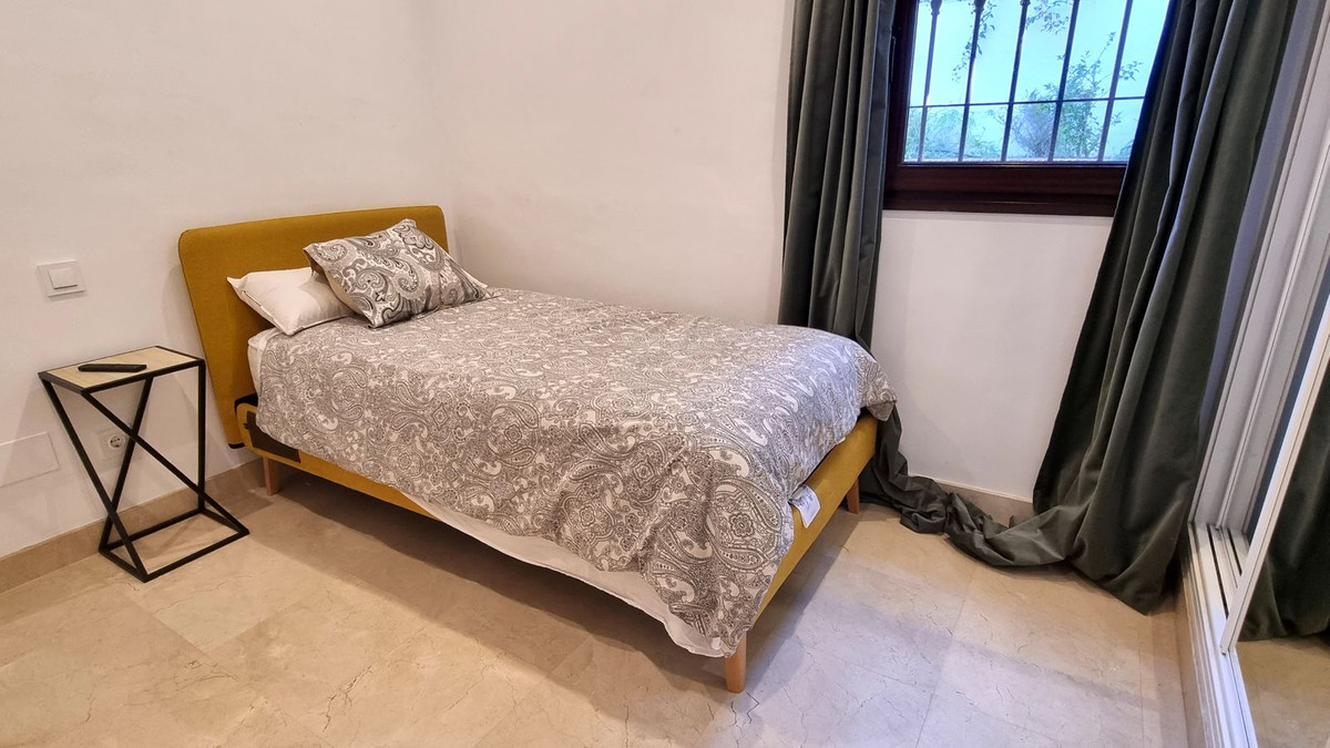 083cb56e1356742cadcfe43c519b8290 - 36