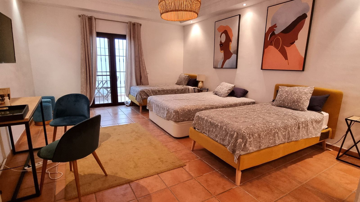 083cb56e1356742cadcfe43c519b8290 - 39