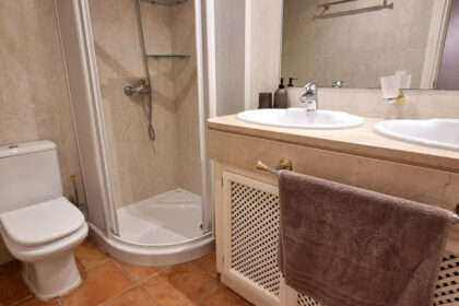 083cb56e1356742cadcfe43c519b8290 - 41