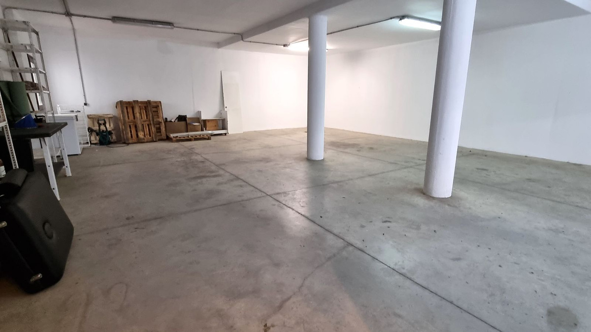 083cb56e1356742cadcfe43c519b8290 - 43