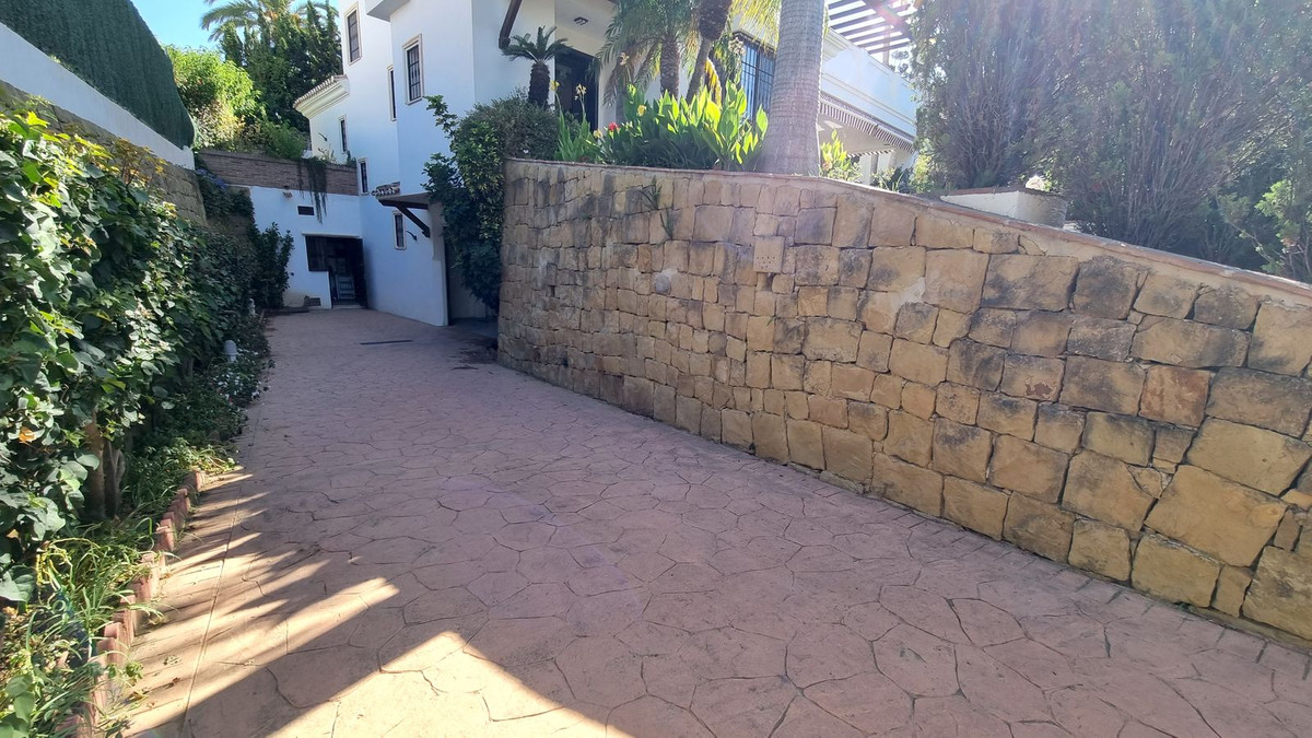 083cb56e1356742cadcfe43c519b8290 - 45