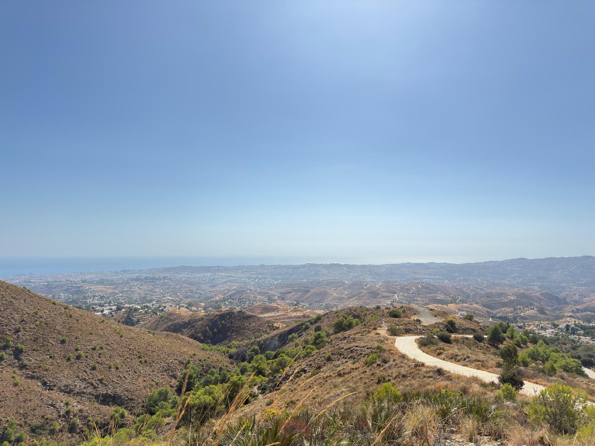 085b04909253f765f5b6b3993fc8606e - 11