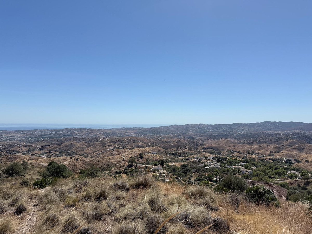 085b04909253f765f5b6b3993fc8606e - 2