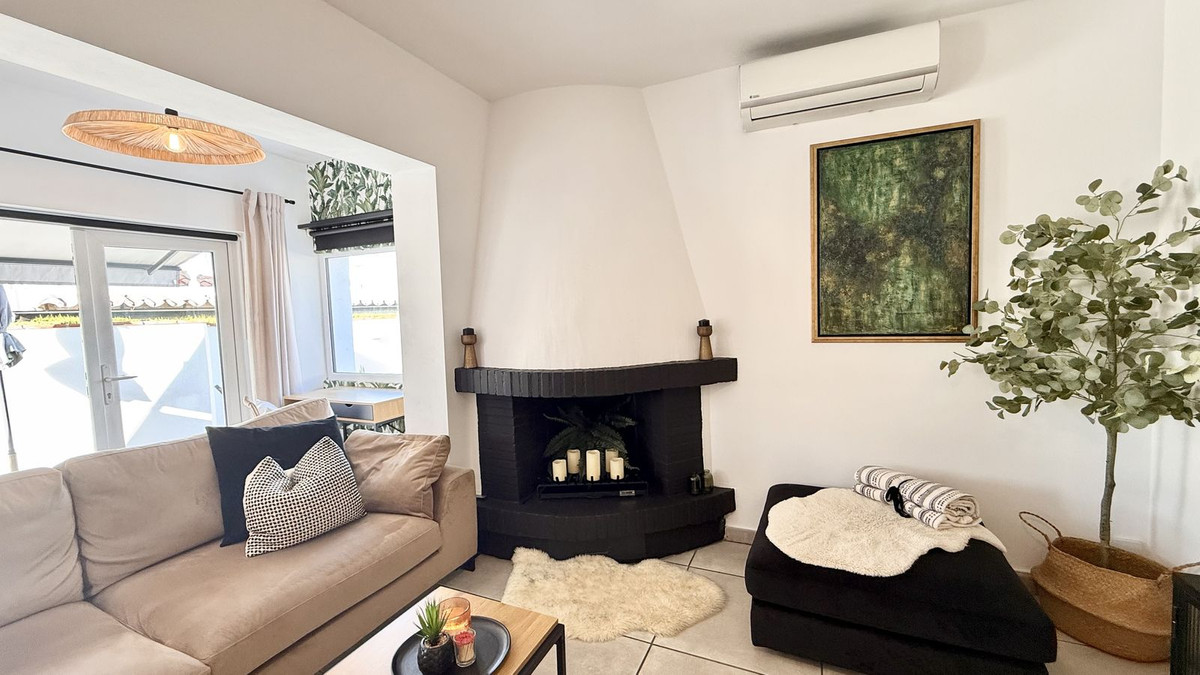 086e586681be3a7c7f33f4e2cf2bc451 - 16