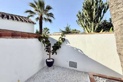 086e586681be3a7c7f33f4e2cf2bc451 - 9