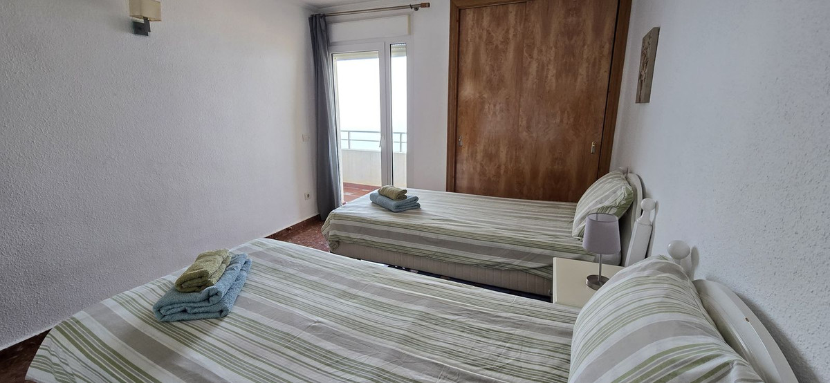 0897fbd2a330b7fdd93e845cddc31ffb - 10