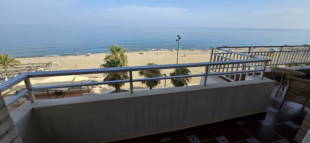 0897fbd2a330b7fdd93e845cddc31ffb - 17