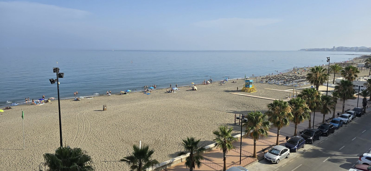 0897fbd2a330b7fdd93e845cddc31ffb - 19