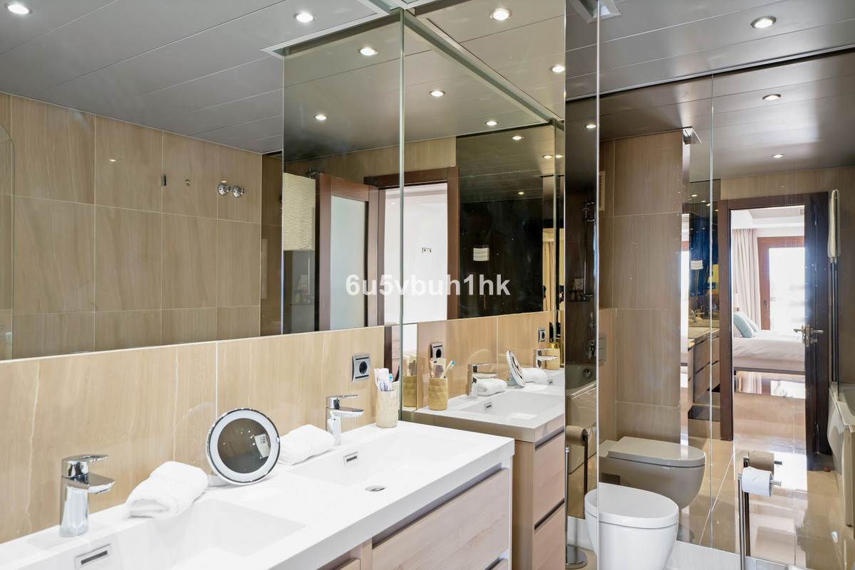 08cf2b3f87206e8c8d0283ba35f26ef2 - 17