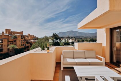 08cf2b3f87206e8c8d0283ba35f26ef2 - 22