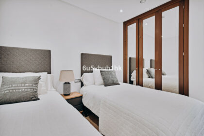 08cf2b3f87206e8c8d0283ba35f26ef2 - 27