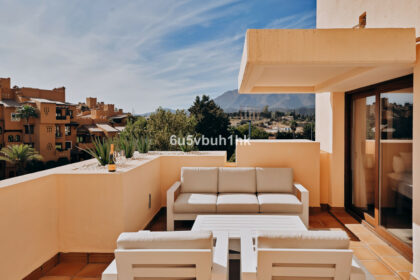 08cf2b3f87206e8c8d0283ba35f26ef2 - 44