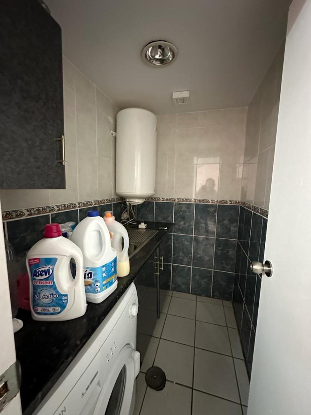 0931f8deaa835f8a862e3af269d04a0b - 18