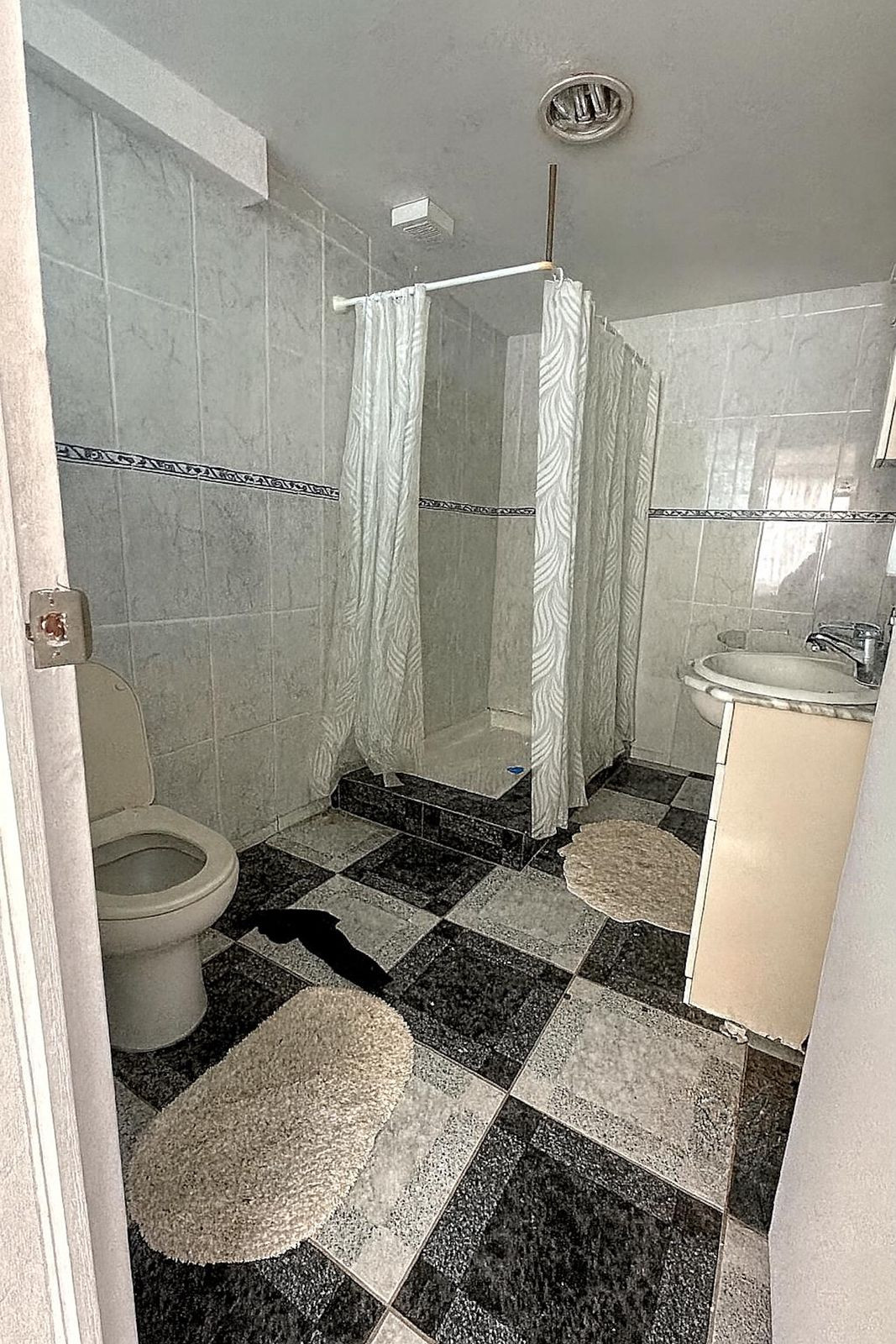 0931f8deaa835f8a862e3af269d04a0b - 20