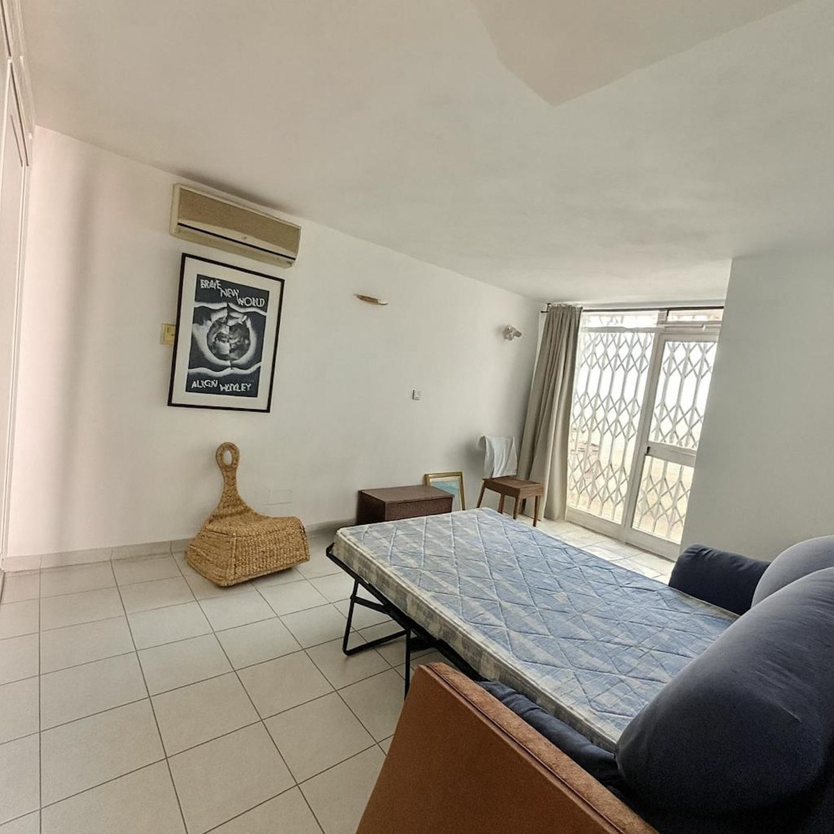 0931f8deaa835f8a862e3af269d04a0b - 23